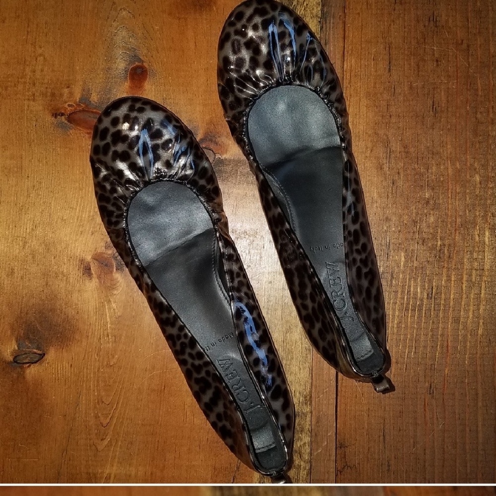 Tortoise patent leather ballet flats